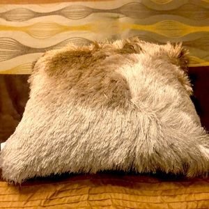 Mina Victory 20 x 20  Beige Decorative Pillow